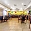 Quality Inn & Suites La Vergne