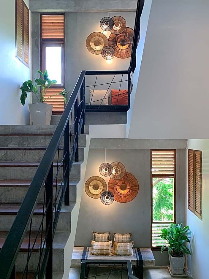 Amphawa Na Non Hotel & Spa