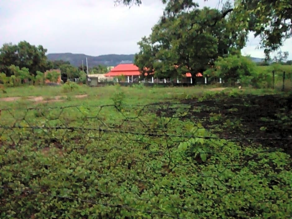 Rest. e Pousada Fabiao II