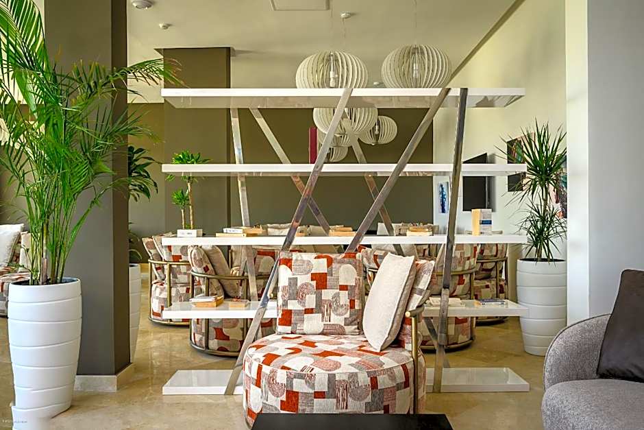 PLAYA DEL PACHA Suites Hotel