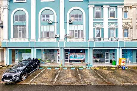 Urbanview Hotel Bagusroom Batam