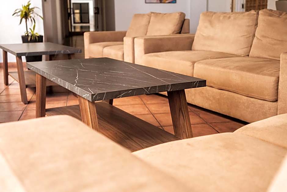 Paul Marie Hotel Apartments