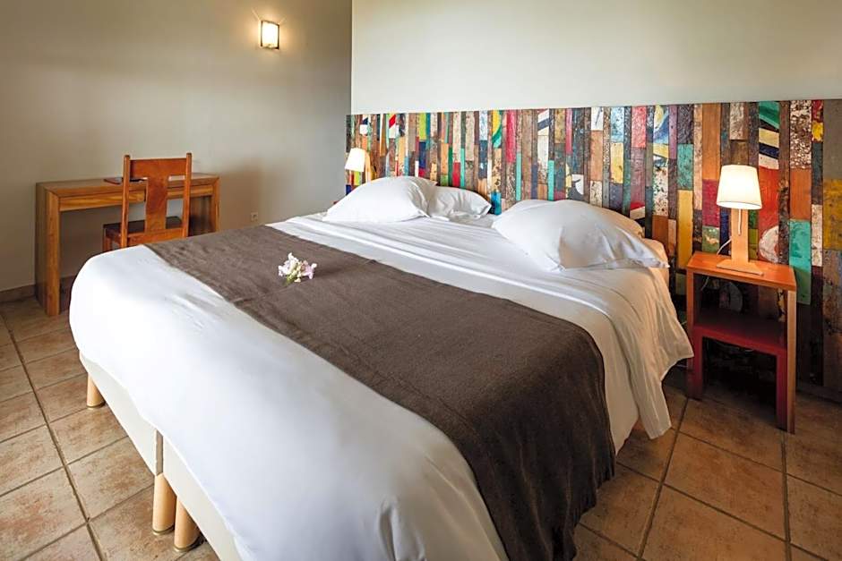 Le Rayon Vert - Hôtel & Restaurant VUE SUR MER