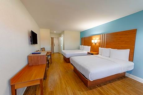 Queen Room with Two Queen Beds