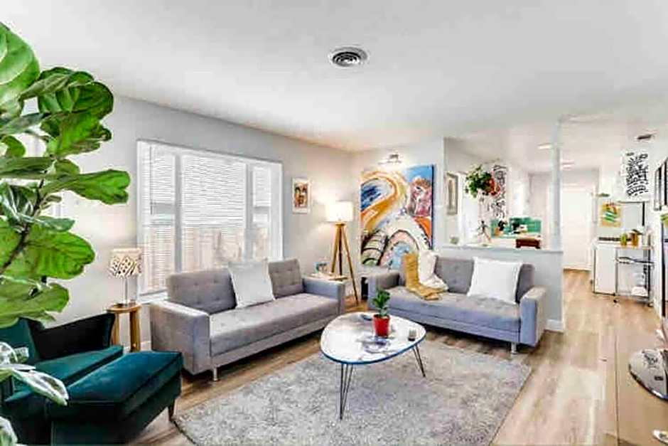Smart Eclectic ART HOUSE near UC Davis Med Center