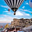Seki Cave Hotel – Wake Up to Hot Air Balloons