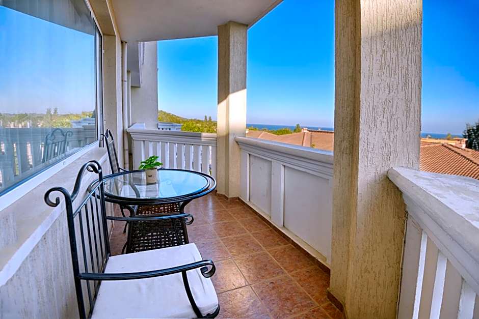 Alekta Hotel - Free Parking