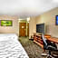 Best Western Plus Landmark Inn