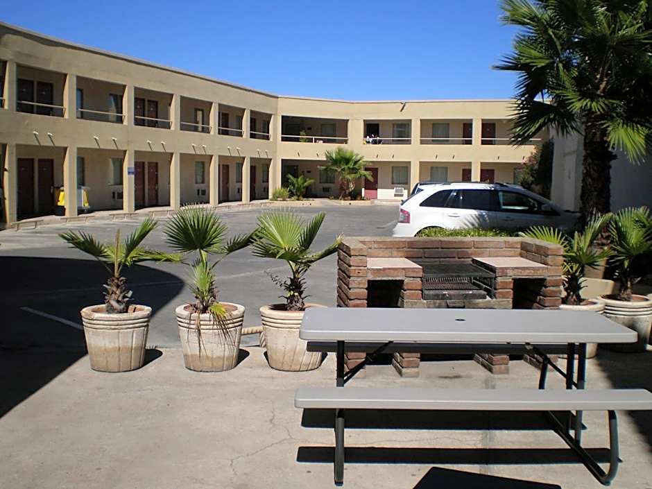 American Inn Hotel & Suites Parral