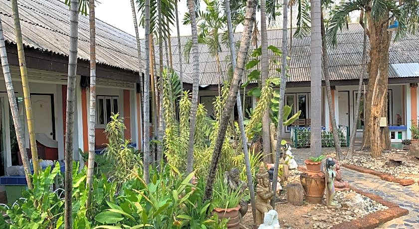 Sam's House Guesthouse