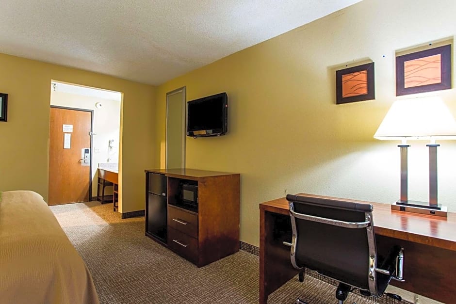 Comfort Inn Columbia - Bush River