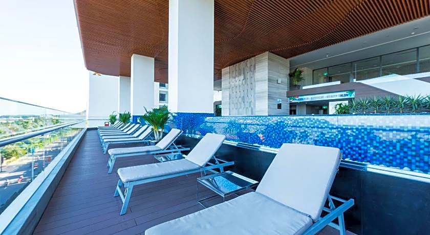 Queen Ann Nha Trang Hotel