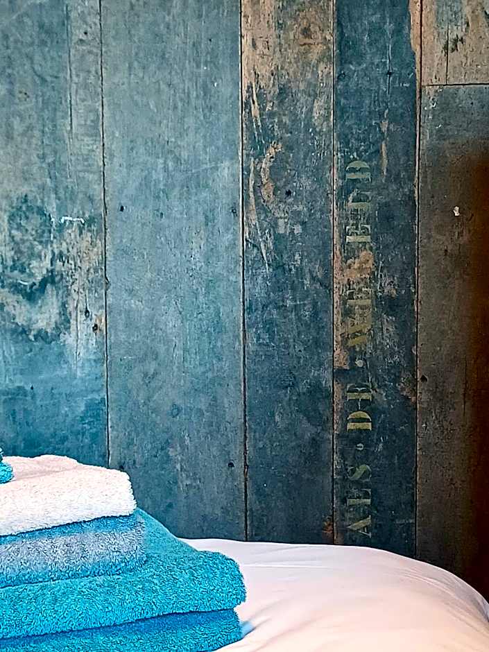 Poëziehotel Surplace - 15 min van Pairi Daiza & industriezone Ghislenghien