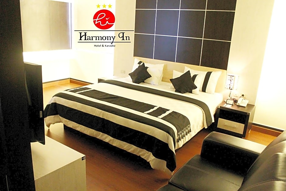 Hotel Harmony In & Karaoke