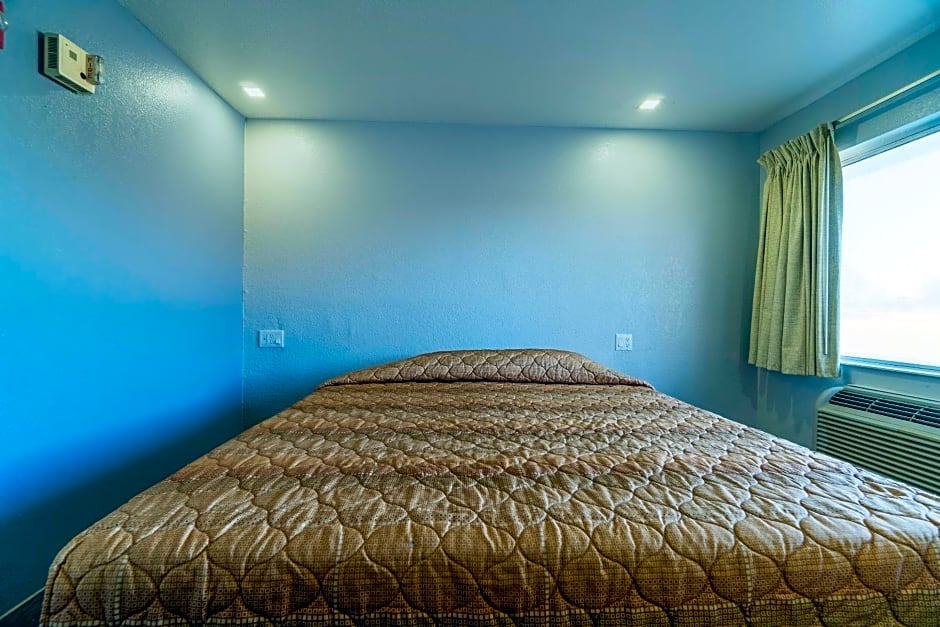 Xpress Inn & Extended Stays