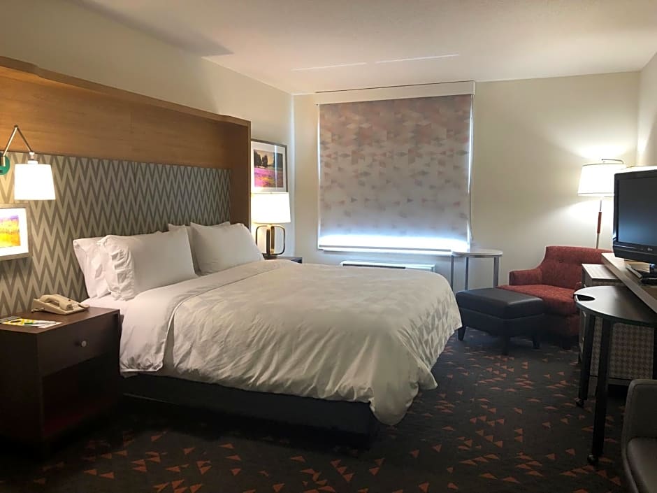 Holiday Inn Statesboro-University Area