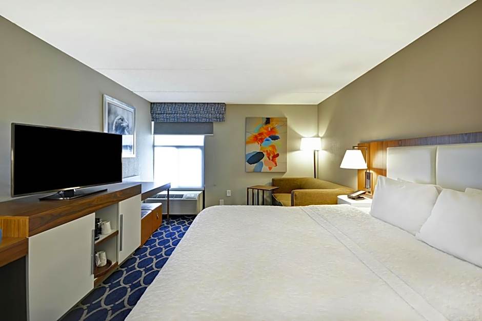 Hampton Inn By Hilton Auburn