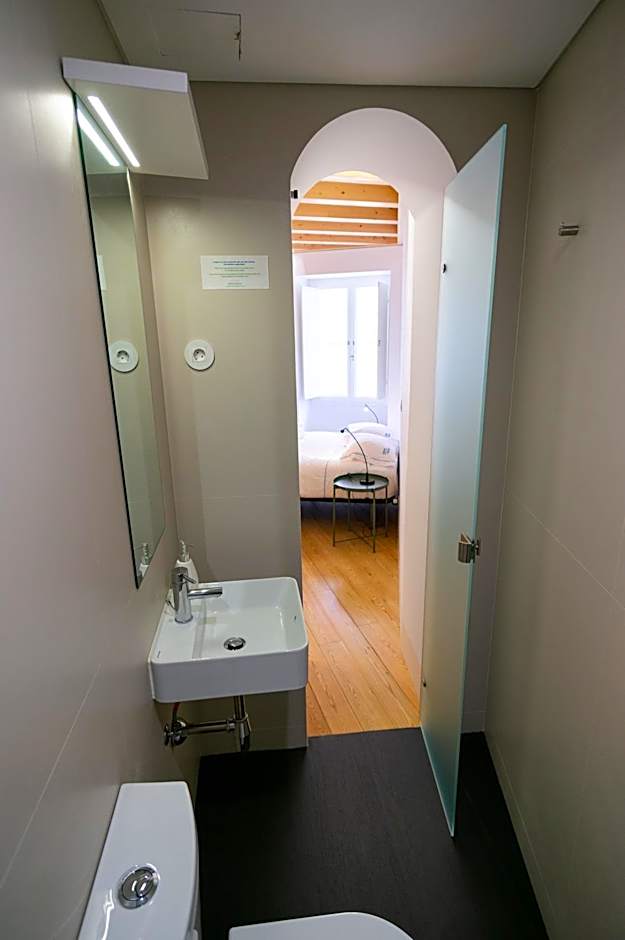 Change The World Hostels - Coimbra - Almedina