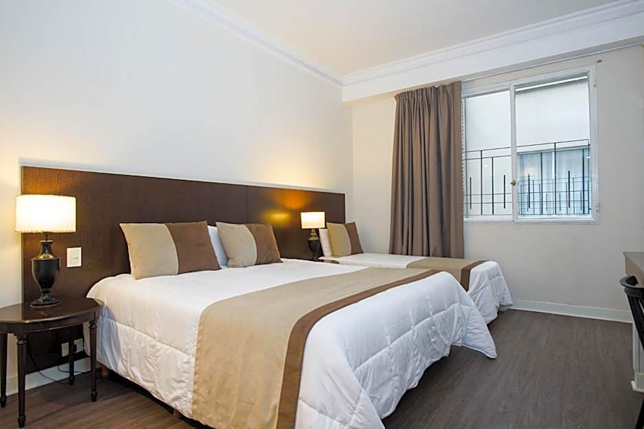 1253 Recoleta Small Hotel