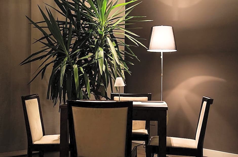Zara Rooms & Suites