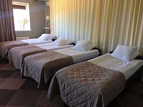 Budget Double Room with Shared Bathroom