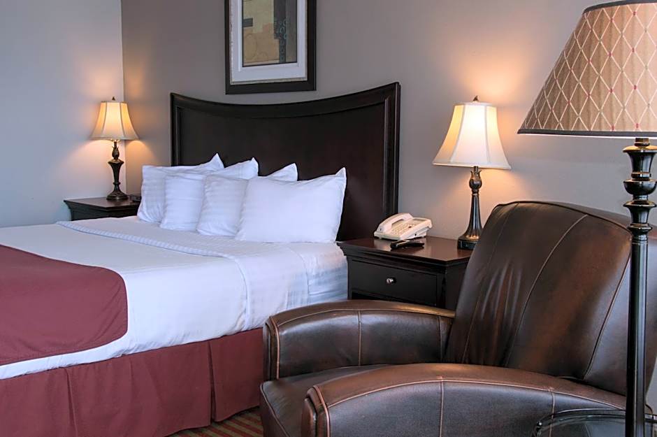 Days Inn by Wyndham Pittsburg KS