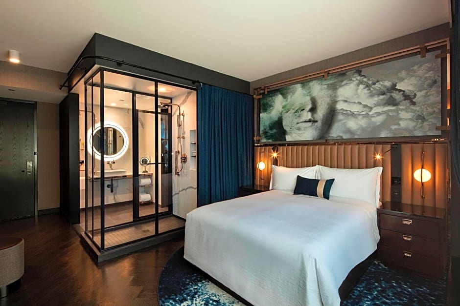 HOTEL EMC2, Autograph Collection by Marriott