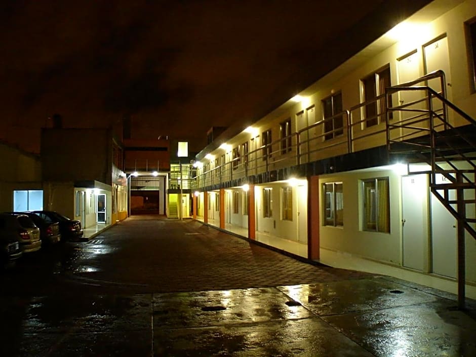 Posada San José, Hotel