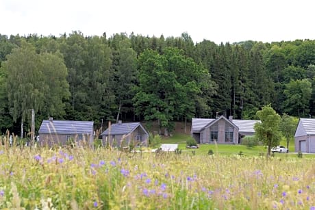 Utriai Guest Place