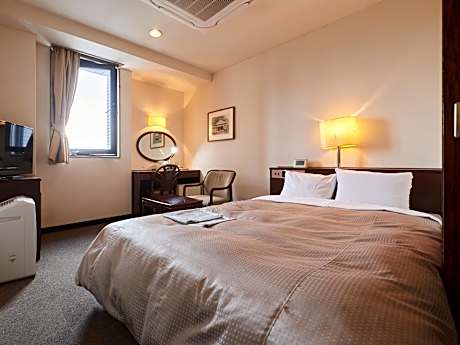 Double Room - Non-Smoking