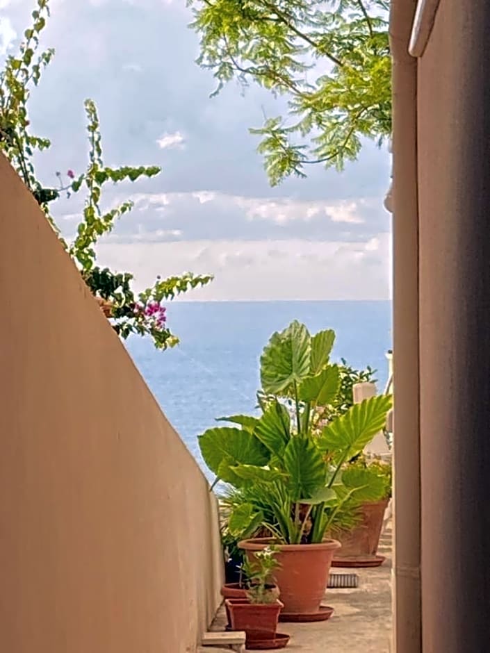 Nnakkara Guest House