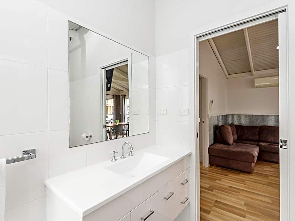 Wairo Beach Holiday Park