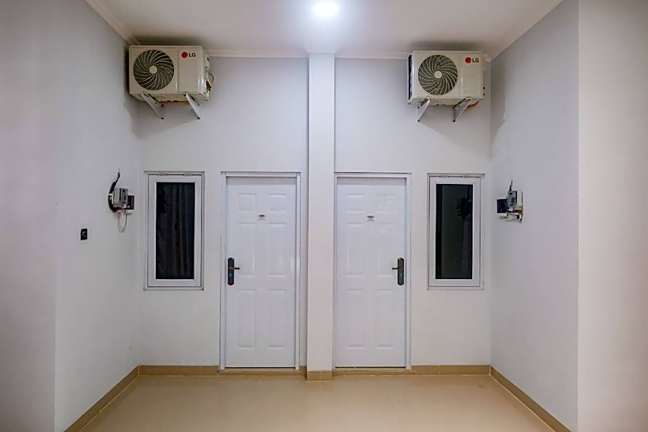 RedDoorz near STIE YKPN 3