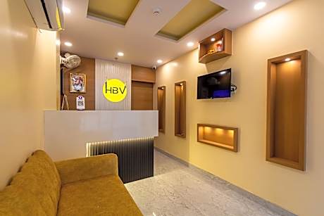 Hotel Bypass view by Stays Easy