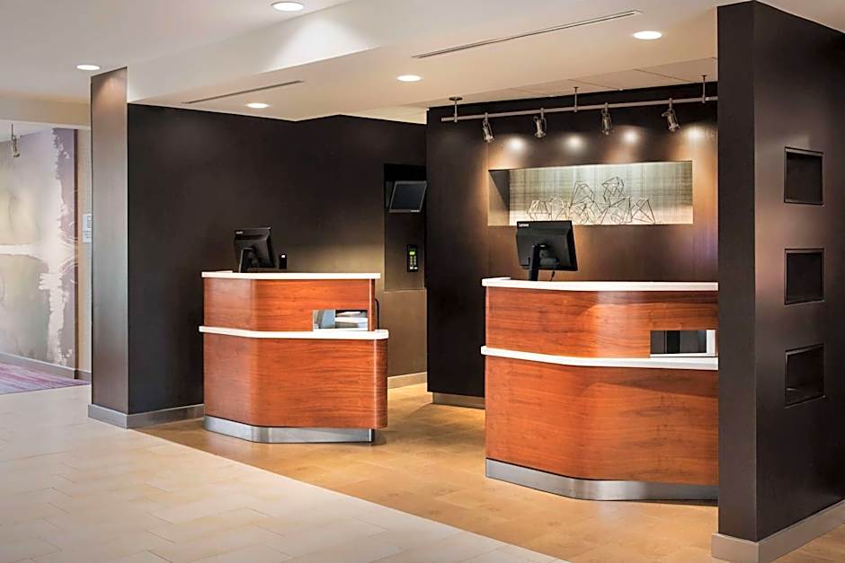 Fairfield by Marriott Inn & Suites Stoughton