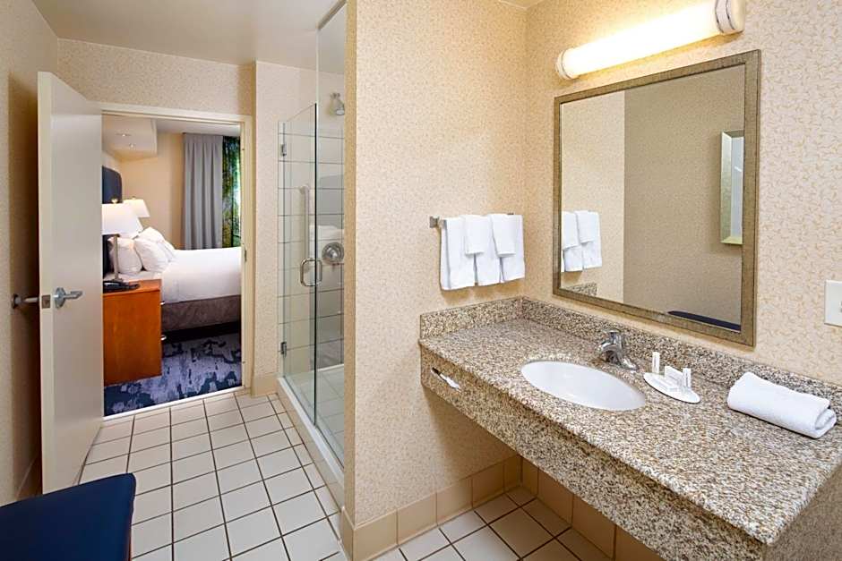 Fairfield Inn & Suites by Marriott South Boston