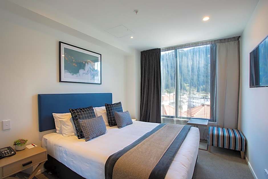Ramada by Wyndham Queenstown Central