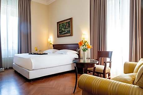 Standard Double or Twin Room with Garden View