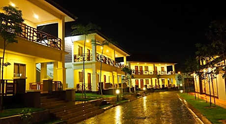 LOTUS SEAVIEW BEACH RESORT, PENGERANG