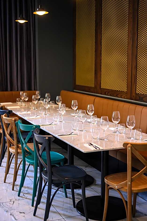 XVI Suites - Adults Only