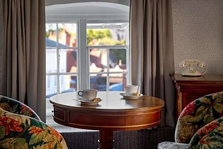 Character Double Room