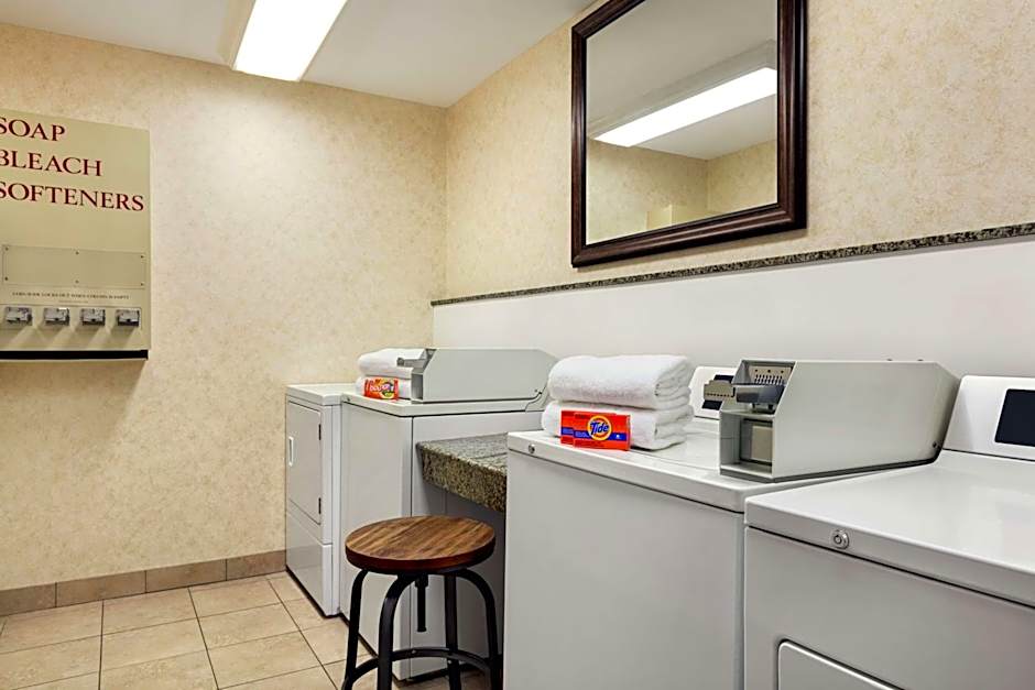 Homewood Suites By Hilton Syracuse/Liverpool