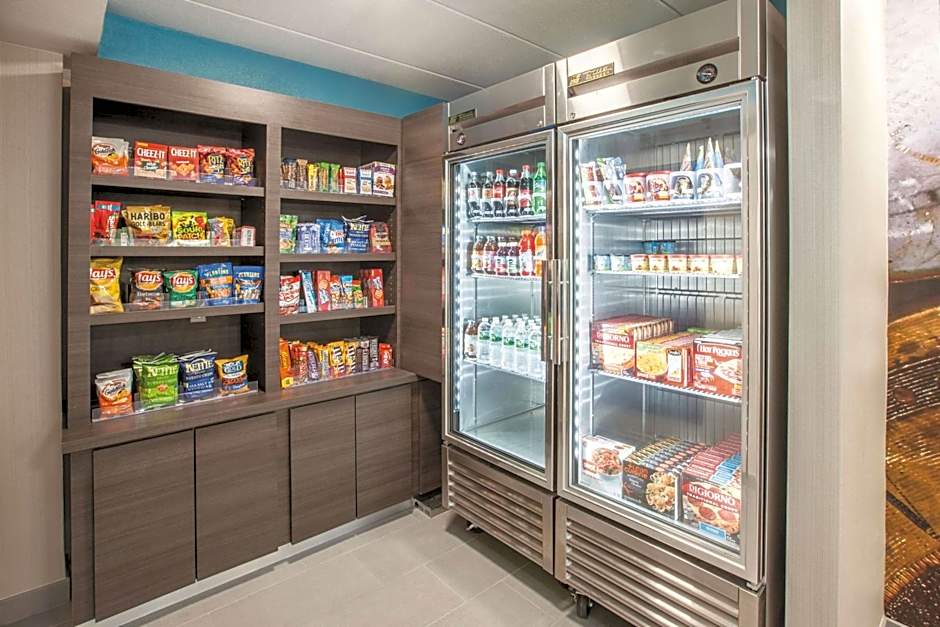 La Quinta Inn & Suites by Wyndham Sturbridge