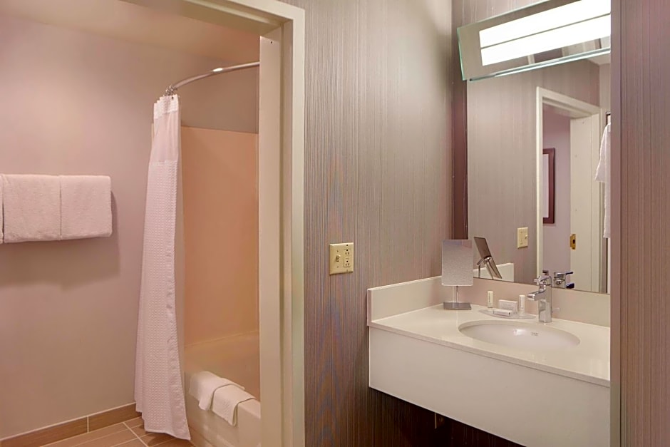 Courtyard by Marriott Kokomo