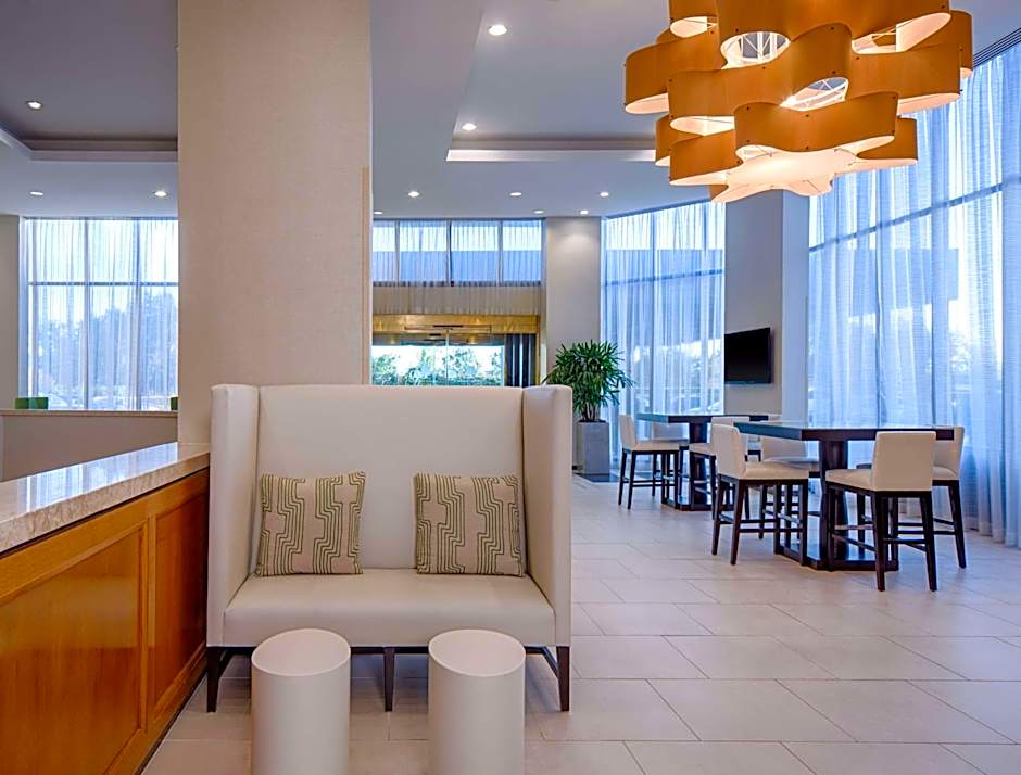 DoubleTree By Hilton Houston Greenway Plaza