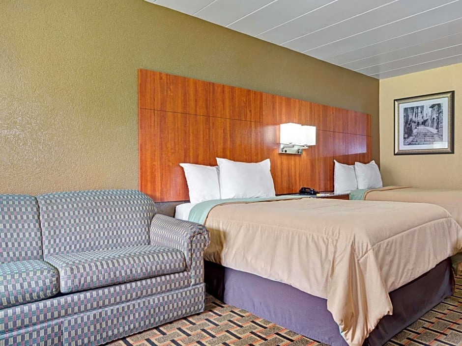Days Inn by Wyndham Durham/Near Duke University