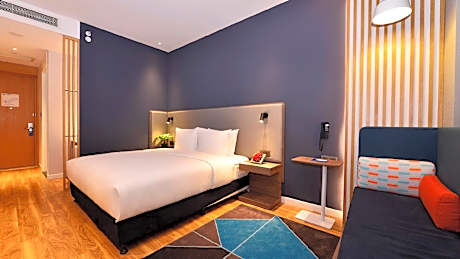 1 King Bed Standard Lao Jun Shan View