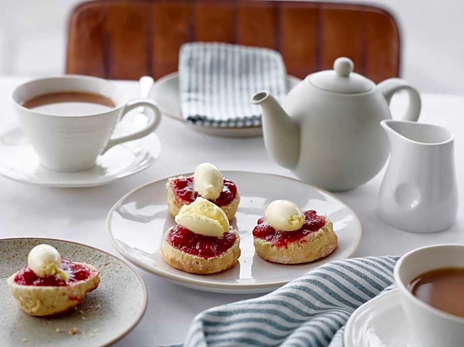 Outlaw's Guest House