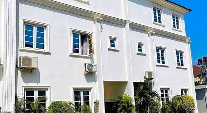 Tranquil Mews Hotel