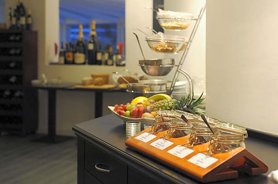 Ambassador Parkhotel